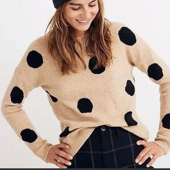 Madewell Sweaters - Madewell Dot Graystone Pullover Tan Sweater with Black Dots